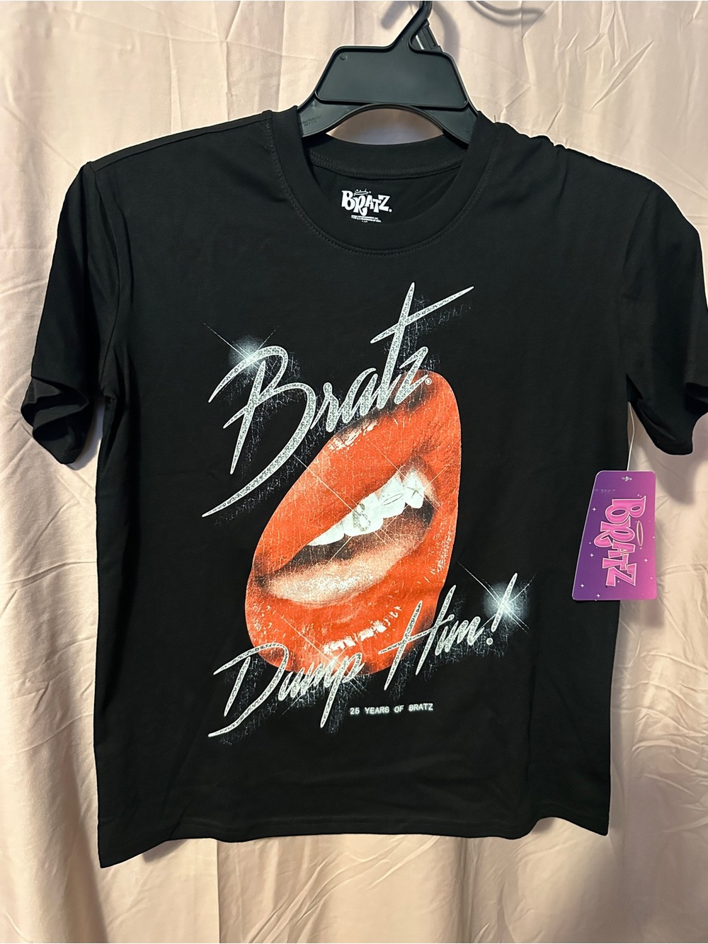 Bratz Dump Him! 25 Years of Bratz Black Graphic Print Crew Neck Tee XS